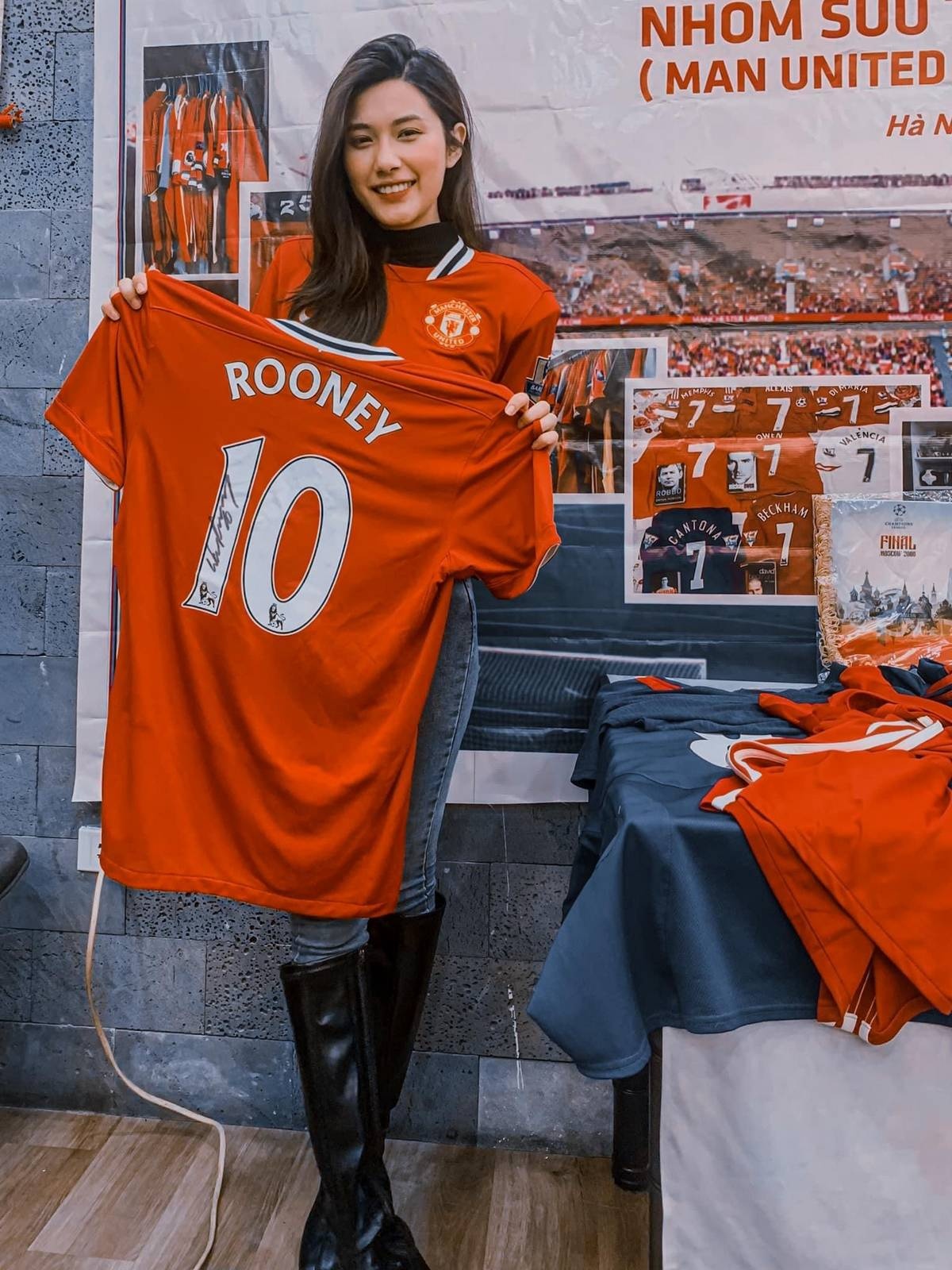 Nu Tiktoker muon thu suc voi 'Quy do' trong FIFA Online anh 1