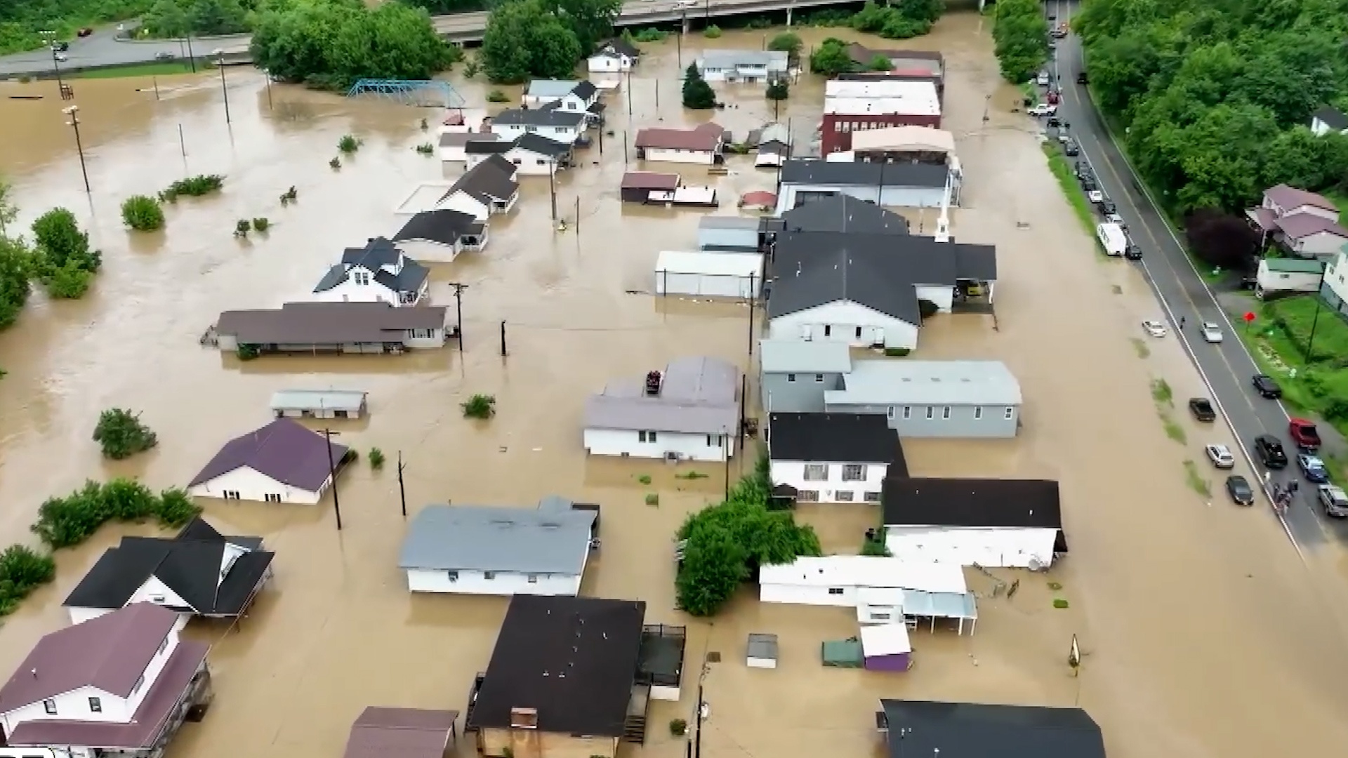 Mua lu lich su nhan chim hang tram ngoi nha o My hinh anh