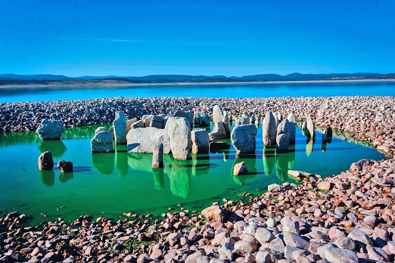 Stonehenge cua Tay Ban Nha tai xuat sau 60 nam hinh anh