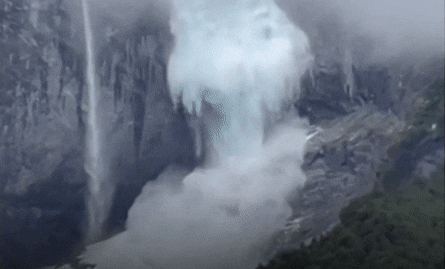 Nui bang khong lo do sam o Chile hinh anh