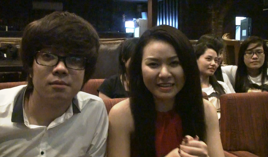 Xem, binh luan World Cup cung Bui Anh Tuan va Ky Phuong Uyen hinh anh