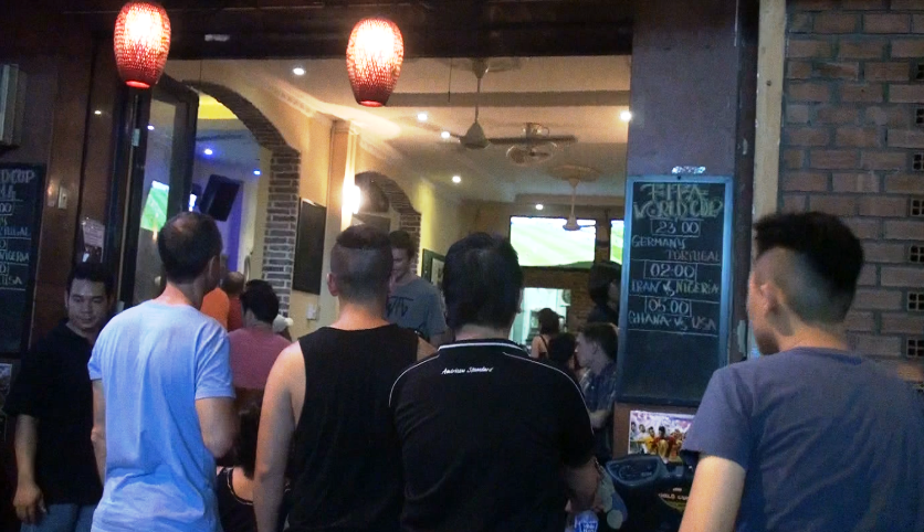 Pho Tay chay het minh voi Duc - Bo Dao Nha hinh anh