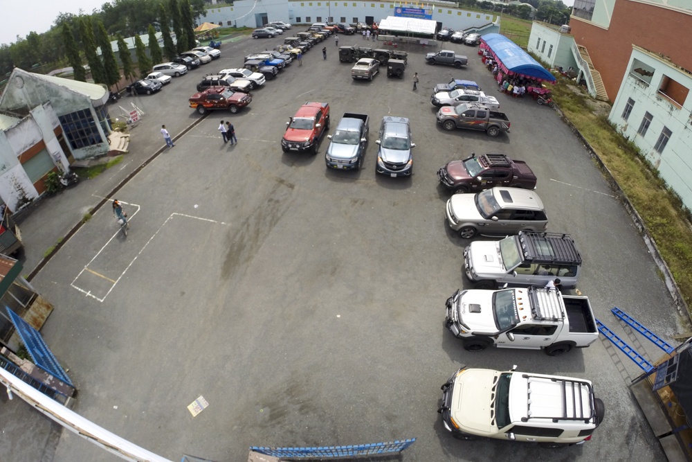 Ngam o to dia hinh tu camera bay tai Dong Nai hinh anh