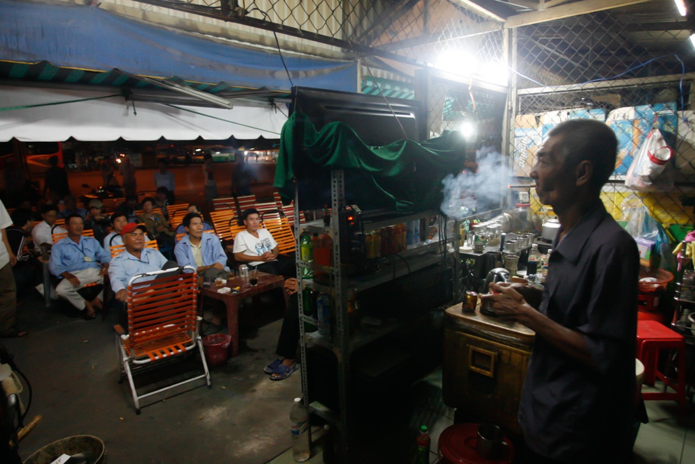 Người đàn ông này là chính hiệu của “cỗ xe tăng Đức. Ông khá vui sướng khi Đức dẫn trước Brazil 5-0 khi trọng tài chưa nổi còi kết thúc hiệp 1