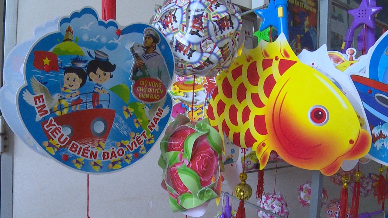 Long den Hoang Sa, Truong Sa len ngoi truoc dip trung thu hinh anh