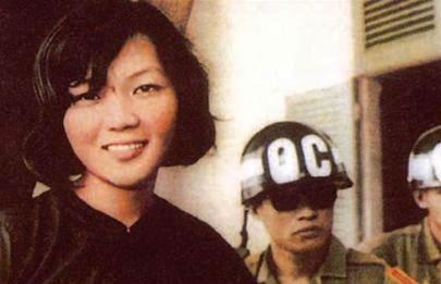 Hinh anh xuc dong trong le vieng ba Vo Thi Thang hinh anh