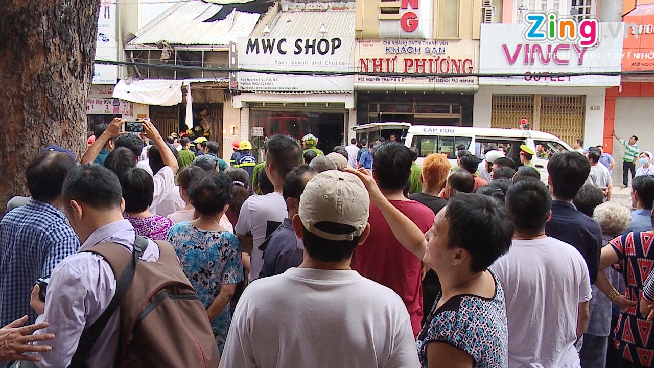 Hien truong vu chay kinh hoang lam 7 nguoi chet o Sai Gon hinh anh