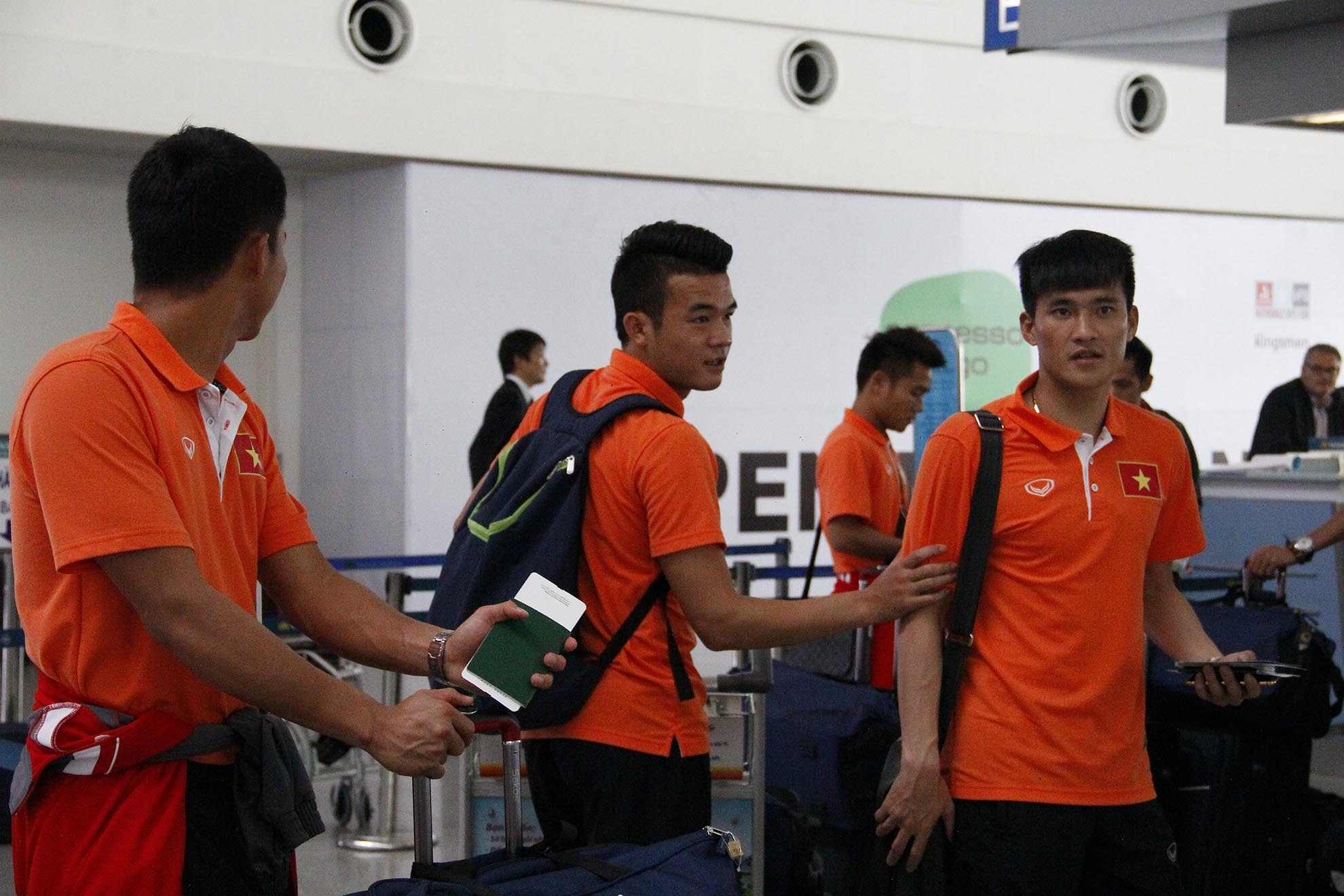 6.	Khi tới Malaysia, toàn đội đóng quân ở khách sạn 5 sao tại thủ đô Kuala Lumpur.