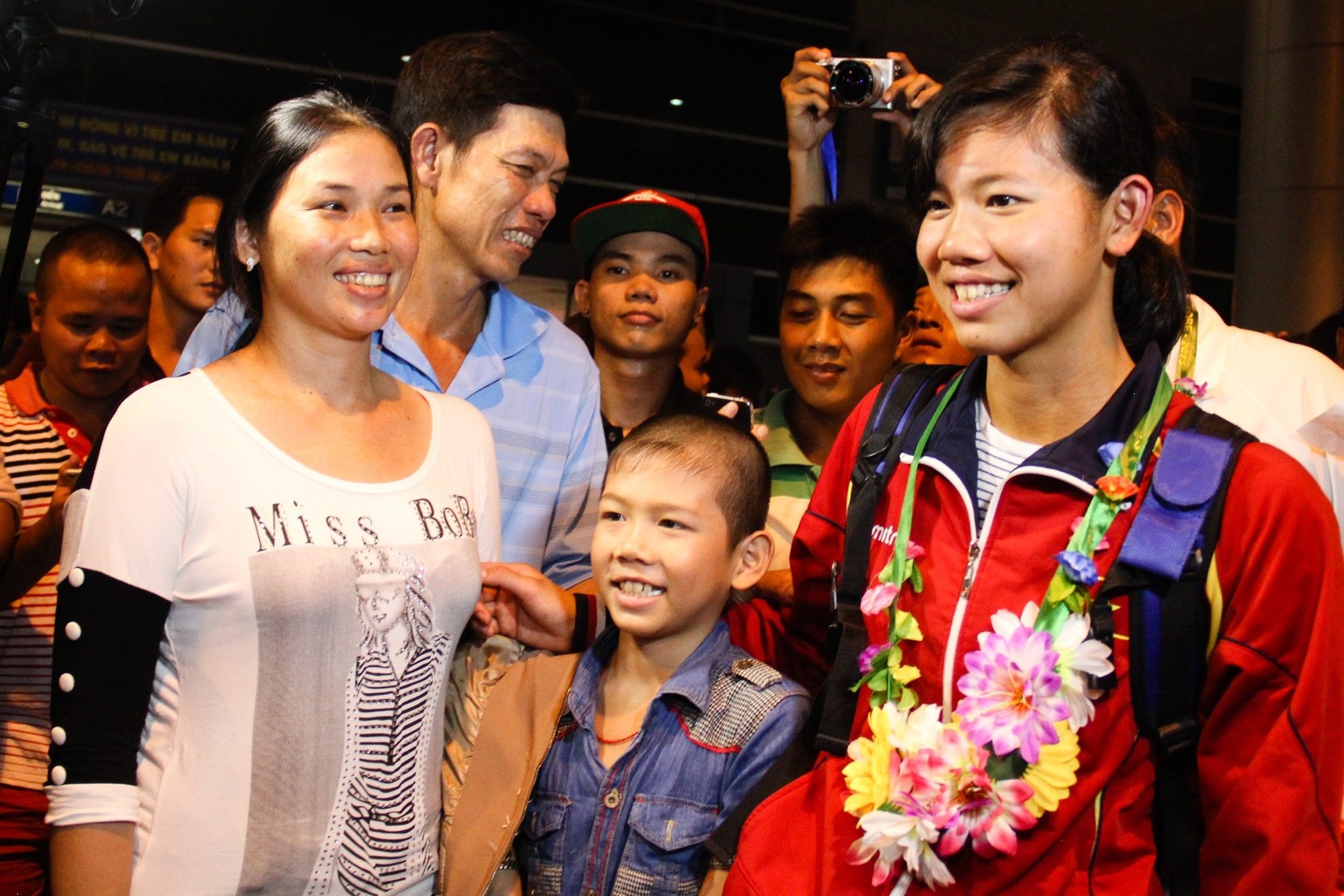 Khoanh khac doan tu cua gia dinh Anh Vien hinh anh