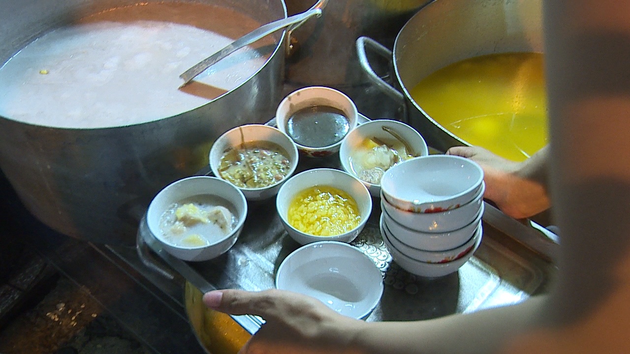 Che mam 16 mon lau doi o Sai Gon hinh anh