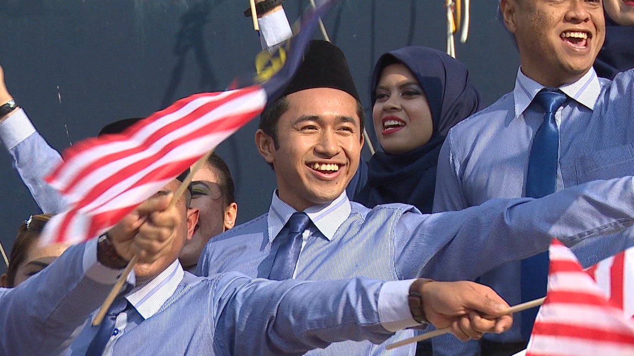 Man chao an tuong cua 329 dai bieu tau SSEAYP hinh anh