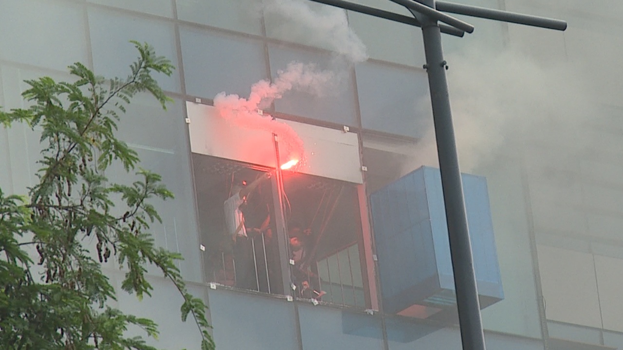 2.000 nguoi dien tap chua chay nha cao tang hinh anh