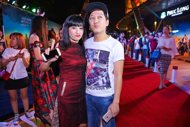 Sao Viet di xem phim