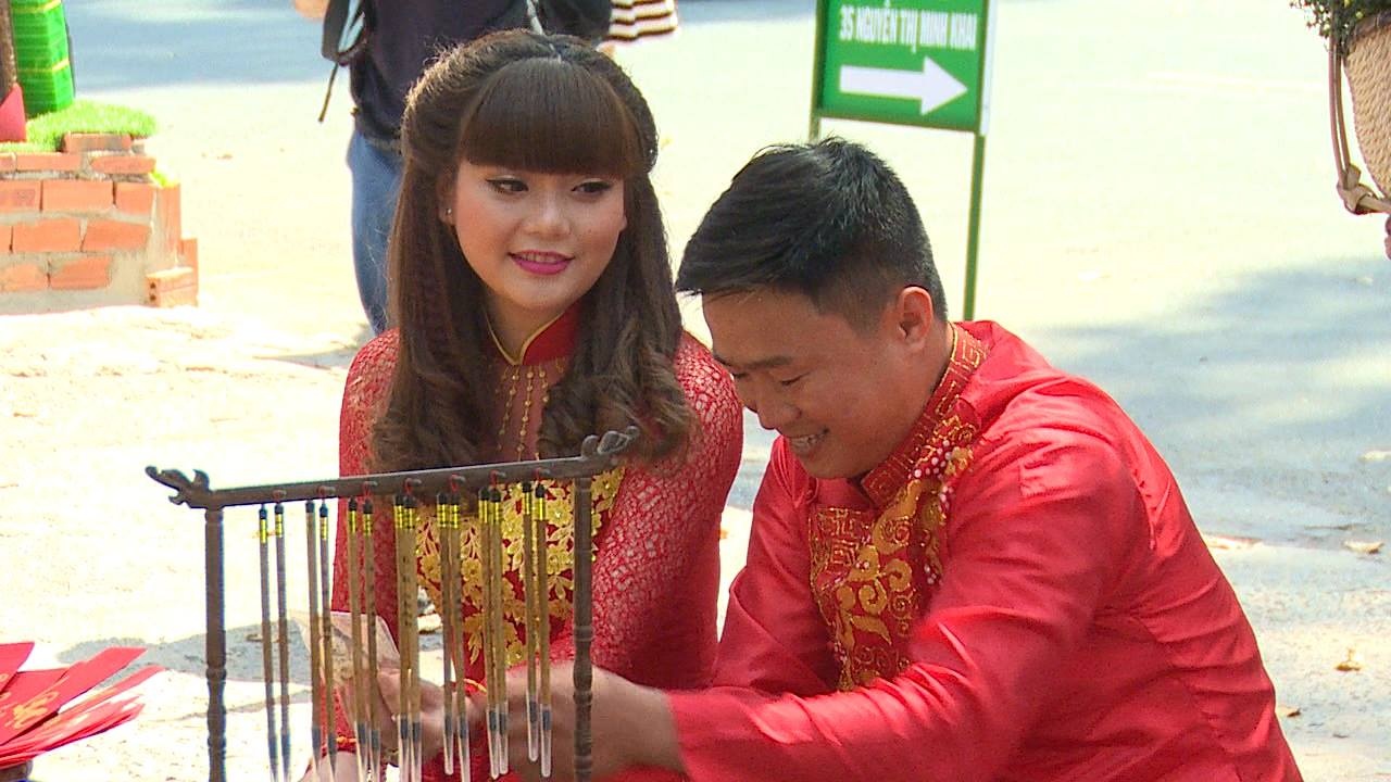 Xin chu som tai pho ong do Sai Gon hinh anh