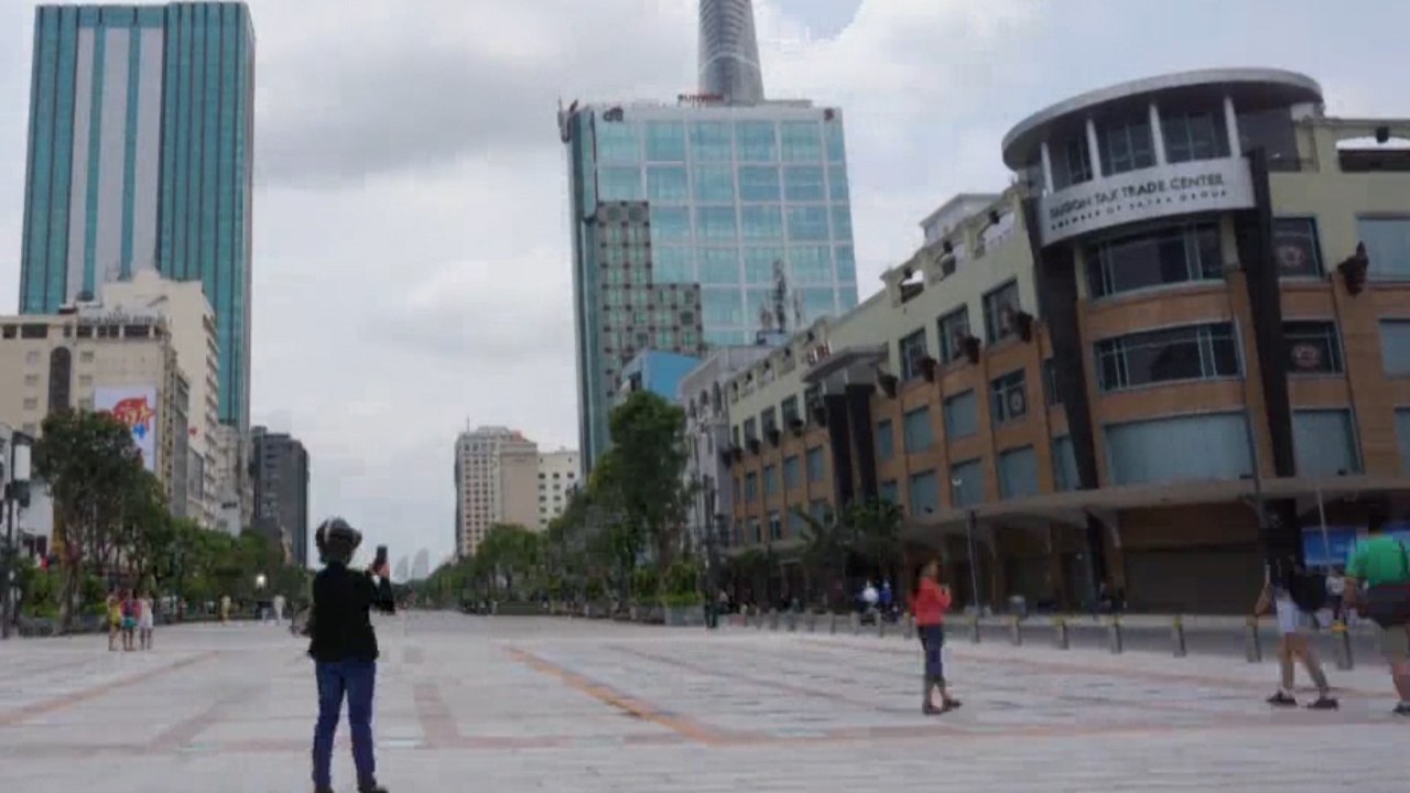 'Lam moi Thuong xa Tax de thanh pho hien dai hon' hinh anh