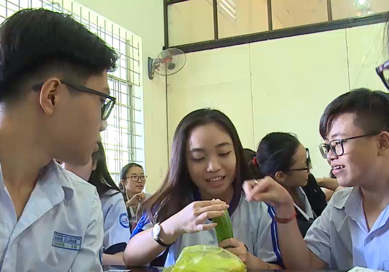 Gio thuc hanh su dung bao cao su cua hoc sinh Sai Gon hinh anh