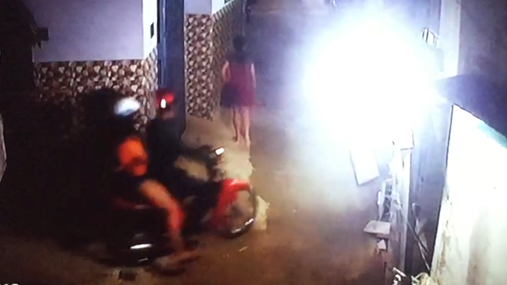 Hinh anh cuoi cung cua nu sinh bi ban giet o chung cu Ha Do hinh anh