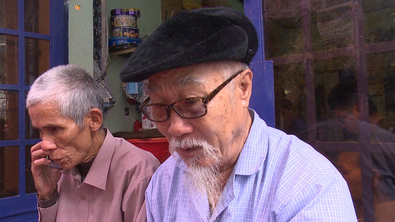 Nguoi than tiec thuong nu sinh bi sat hai o chung cu Ha Do hinh anh