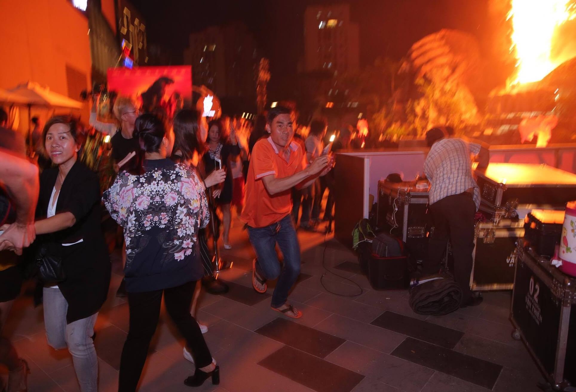 San khau ra mat 'Kong: Skull Island' chay rui trong 10 phut hinh anh