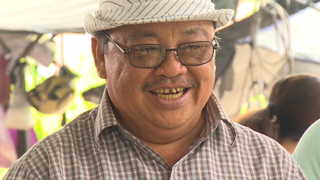 Ong Nam Hap hien 800 m2 dat xay cho cho nguoi ban hang rong hinh anh