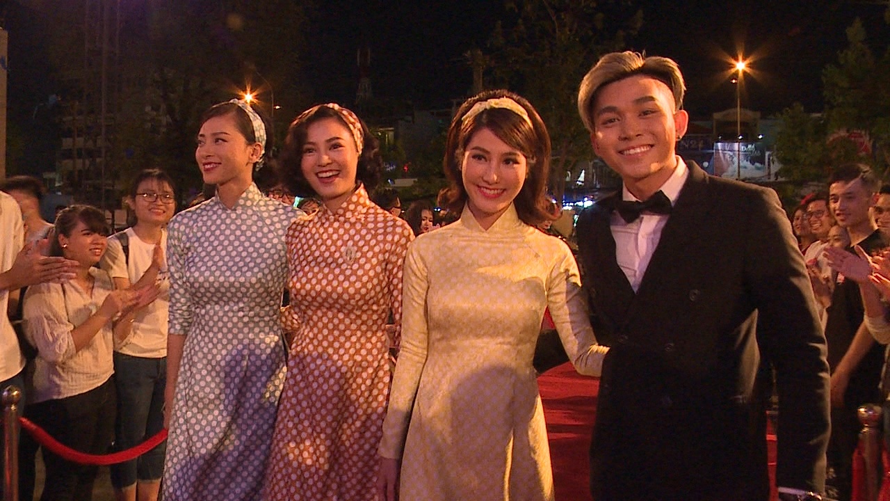 NSUT Hong Ngat: '100% phim tranh giai do tu nhan san xuat' hinh anh