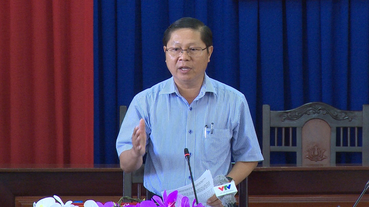 Pho chu tich Long An: 'Uy tin cua UBND tinh bi anh huong' hinh anh