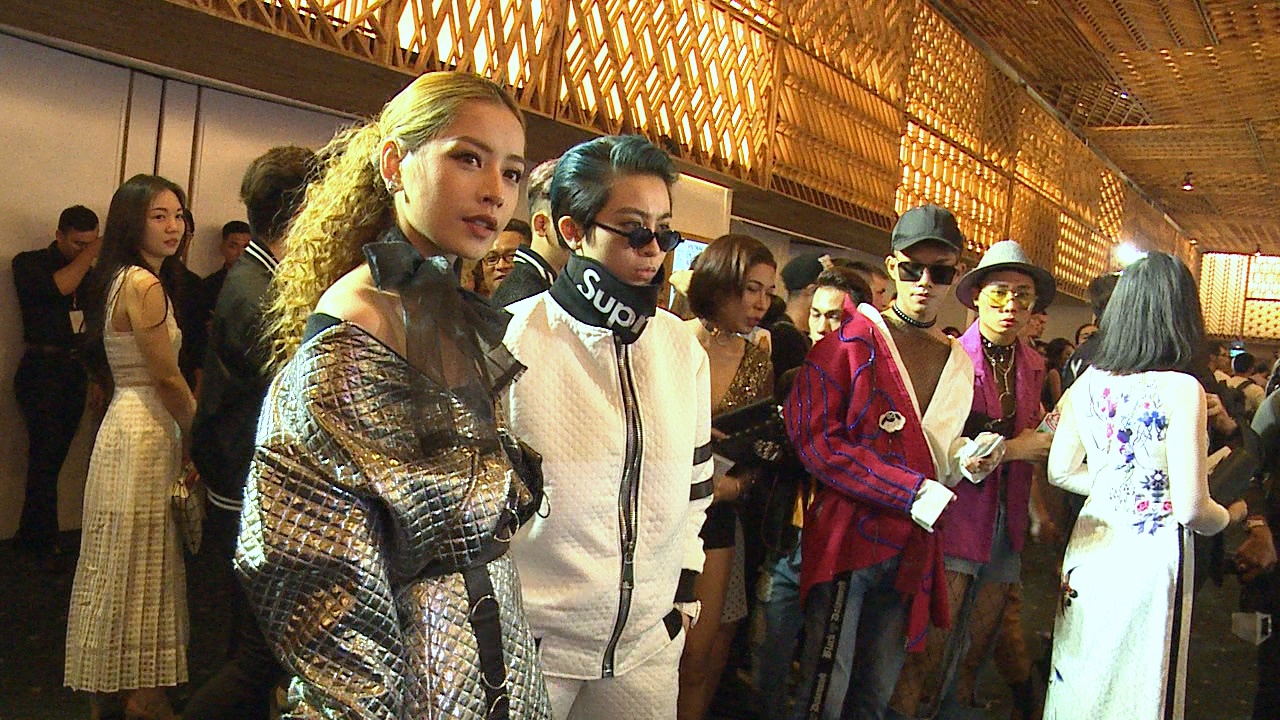 Nhung bo canh doc la o Tuan le thoi trang quoc te Viet Nam hinh anh