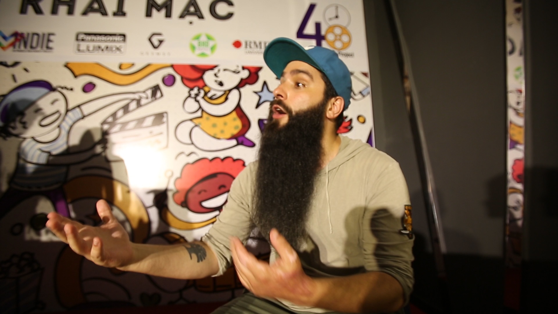 Dao dien Kong: 'Toi khong hua hen vai dien voi ai o Viet Nam ca' hinh anh