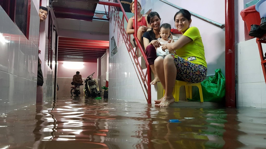 Vua an chieu vua chay ngap o Sai Gon hinh anh