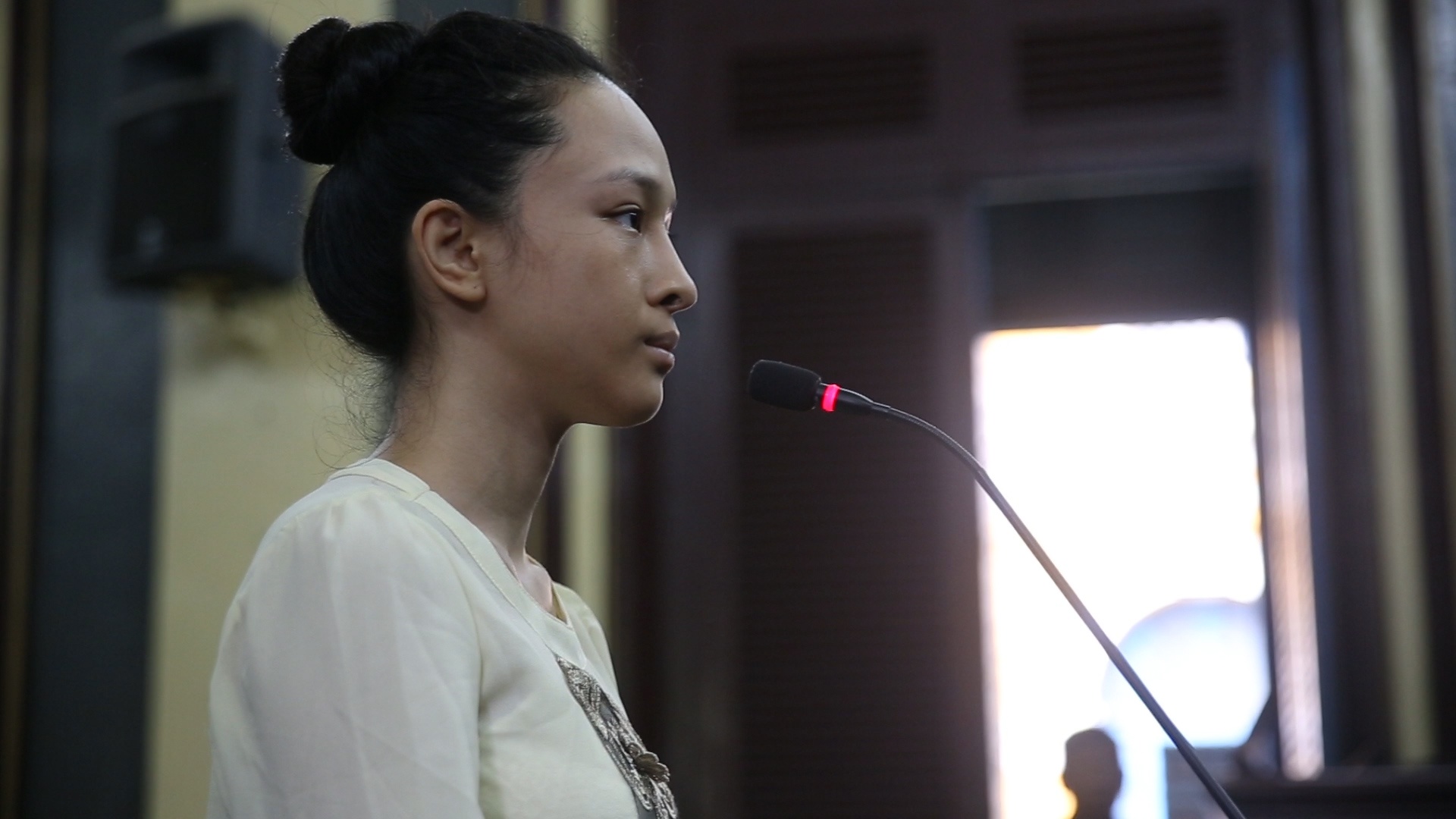 Hoa hau Phuong Nga va ong Cao Toan My khai gi tai toa? hinh anh