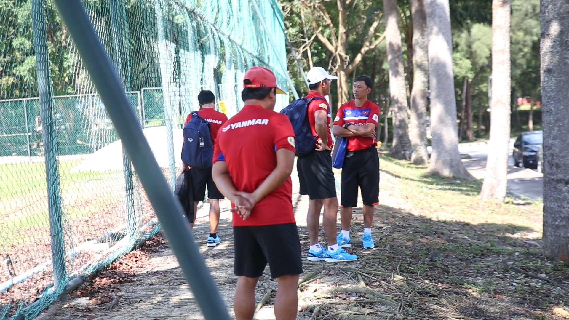 U22 Viet Nam doi gan 1 gio vi khong co chia khoa cong vao san hinh anh