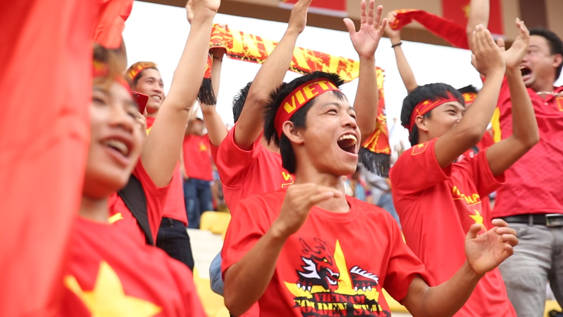 Khan gia nuc long voi man trinh dien cua U22 Viet Nam hinh anh