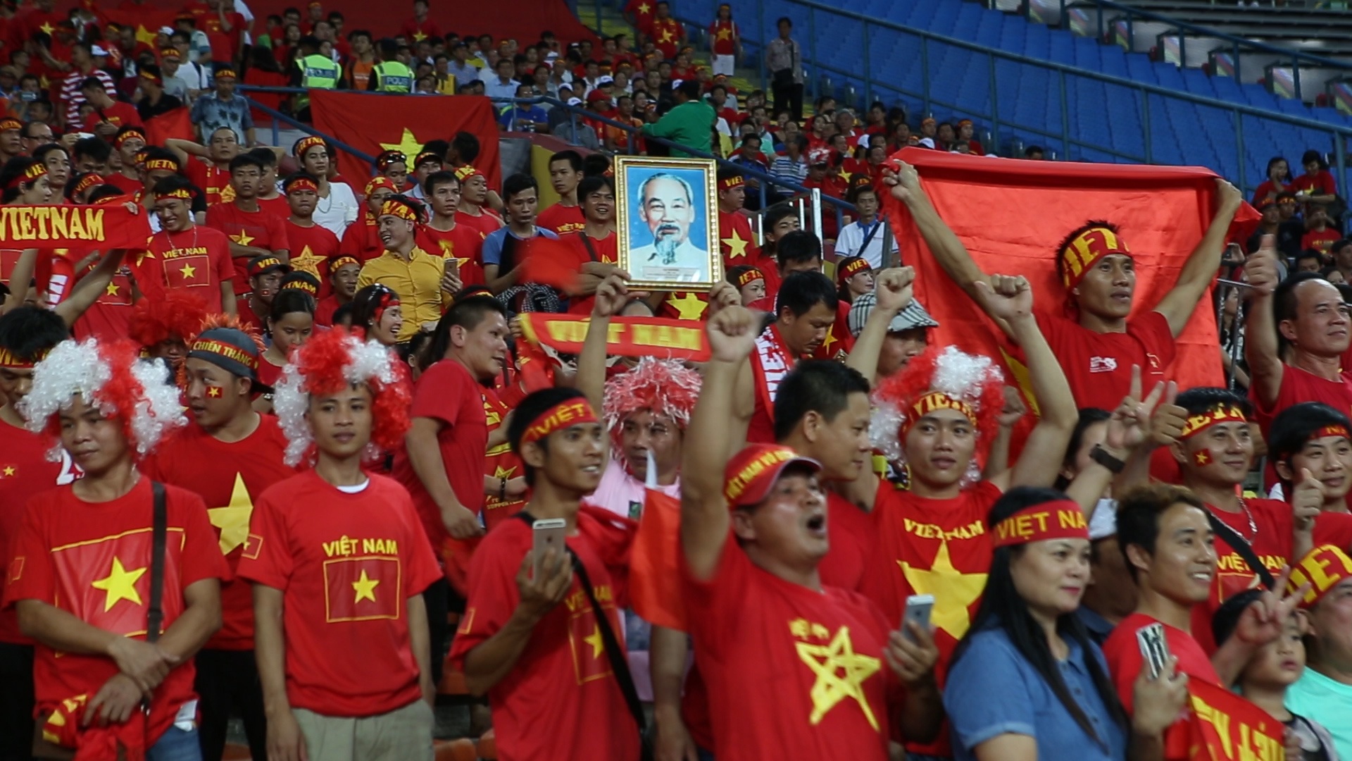 Hai dai ky khong lo tung bay tren SVD Shah Alam hinh anh