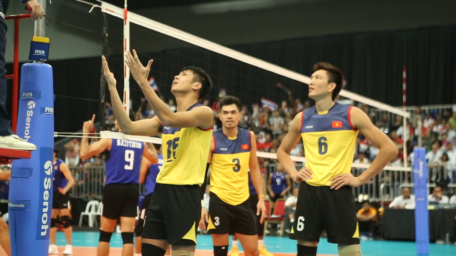 DT bong chuyen VN: 'Trong tai xu ep khien chung toi thua Thai Lan' hinh anh