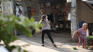 Chu nha quyet bao ve cho tha rong khi bi bat hinh anh