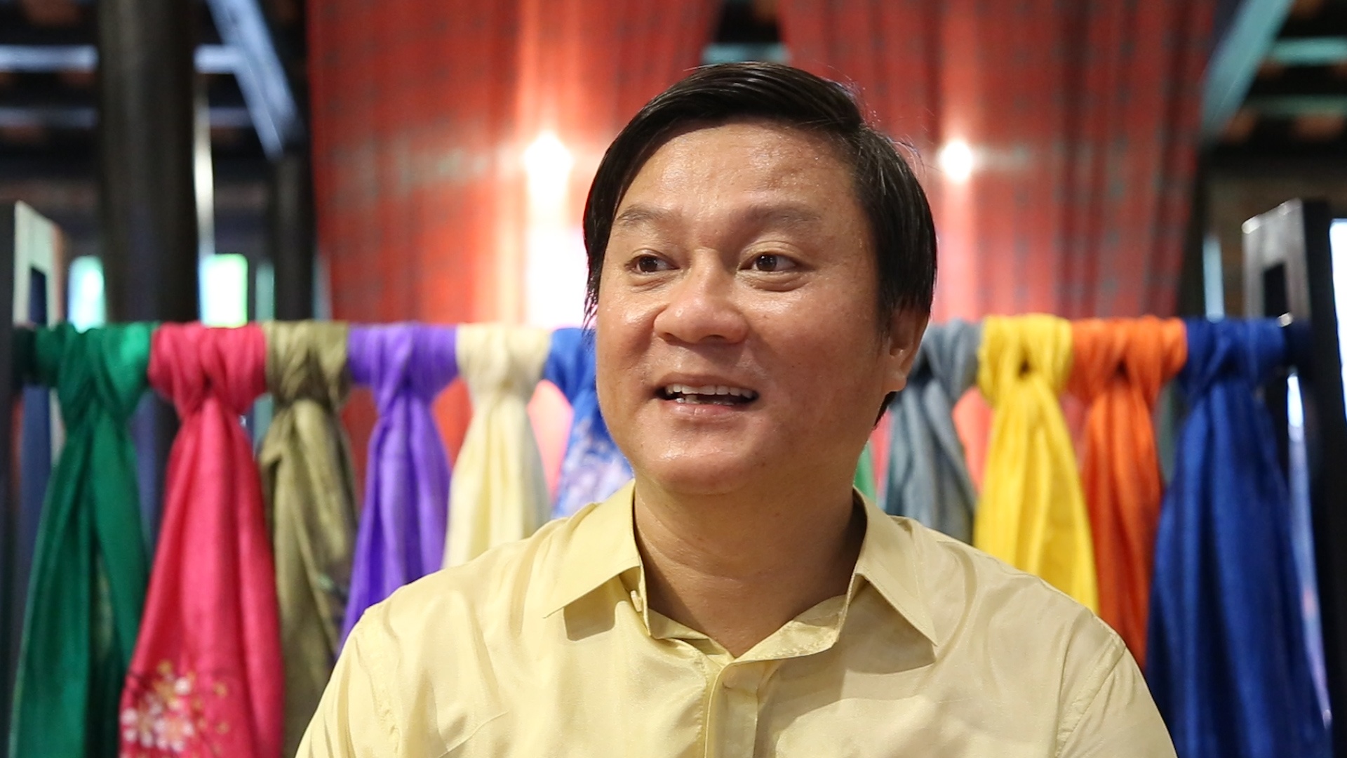 Bai hoc tu Khaisilk giup cong dong to lua Viet Nam thuc tinh hinh anh