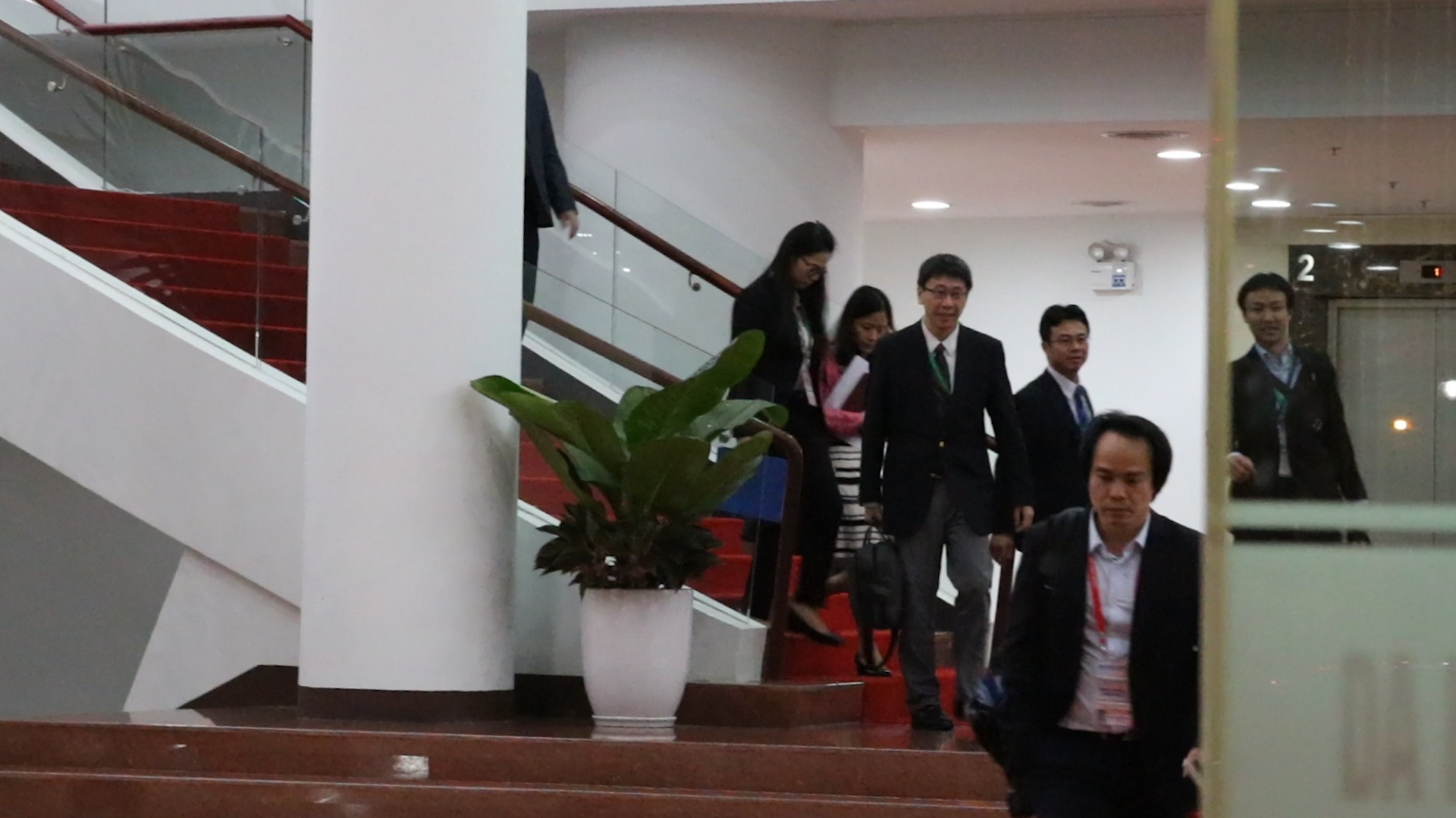 Cac doan dam phan TPP roi cuoc hop luc nua dem hinh anh