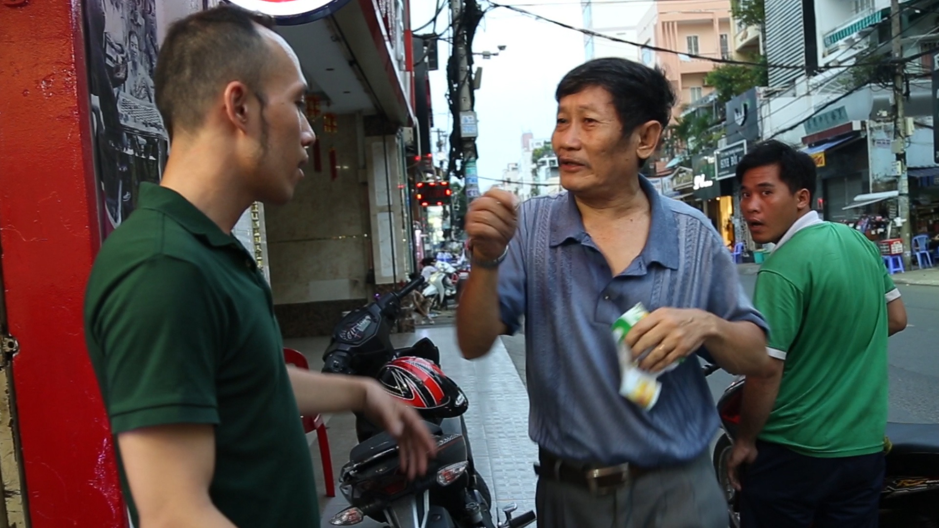 Giai doc dac Vietlott vuot 150 ty, nguoi Sai Gon do xo mua sat gio hinh anh