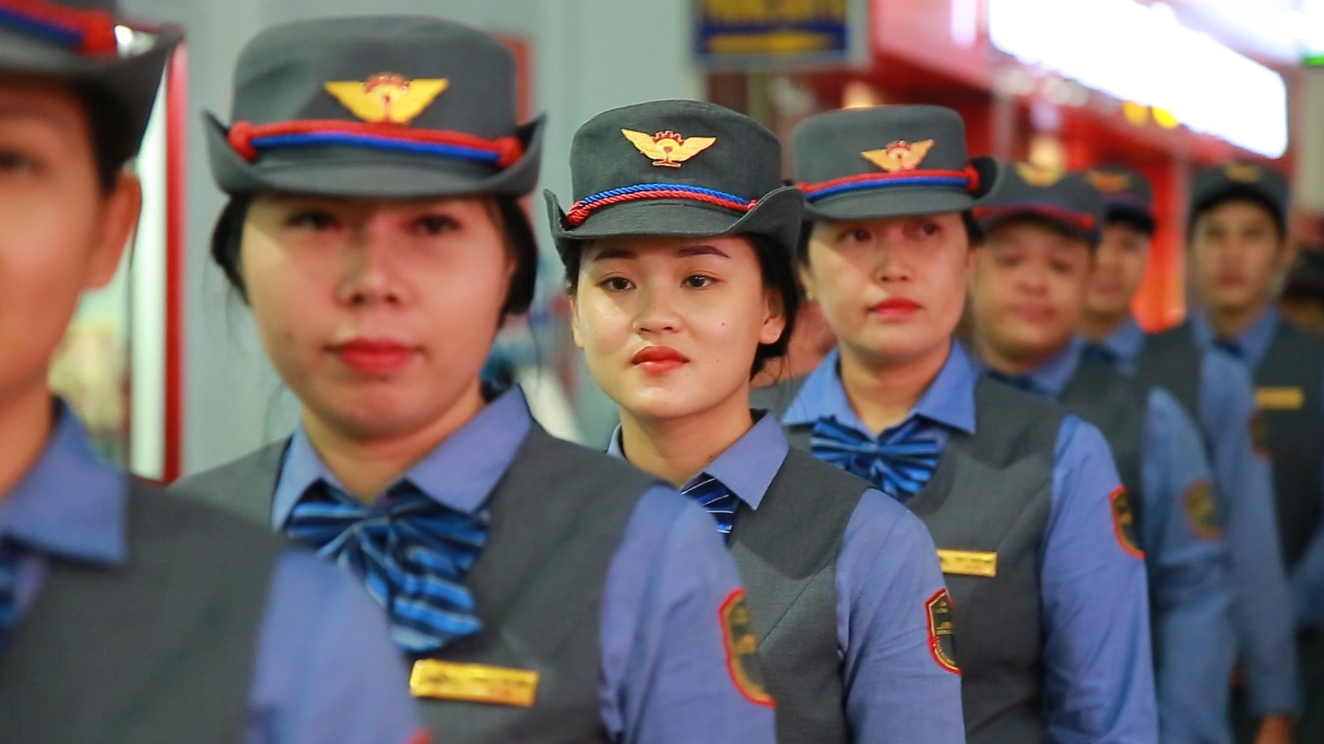 Can canh tau lua '5 sao' tien nghi nhu tren may bay hinh anh