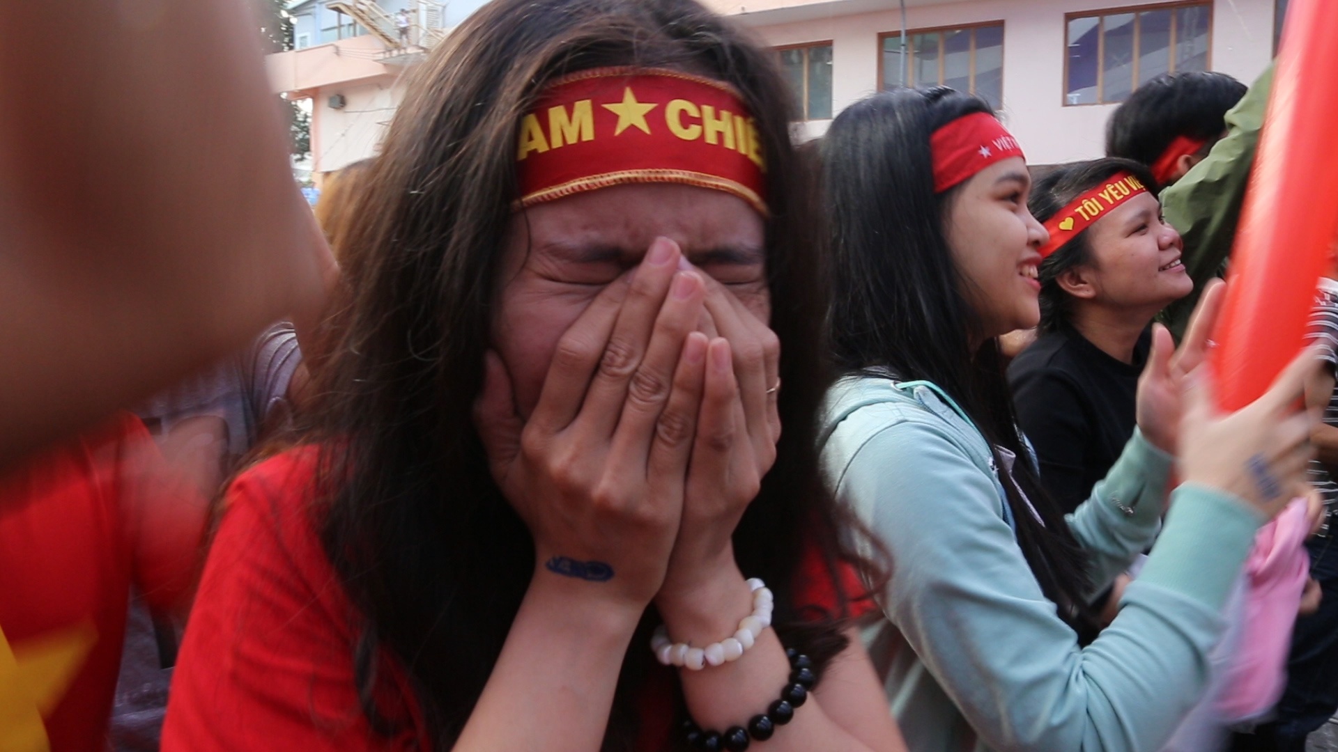 CDV Sai Gon khoc vi qua vui suong khi U23 VN go hoa hinh anh