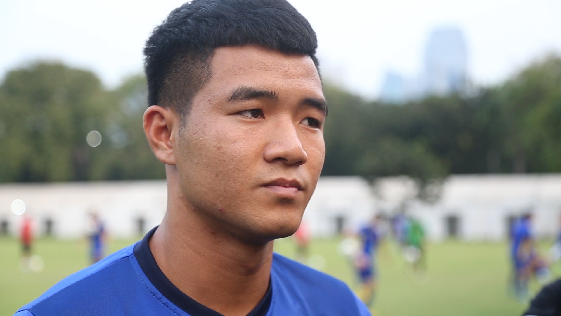 Duc Chinh: 'An tuong voi the hinh Olympic Bahrain' hinh anh