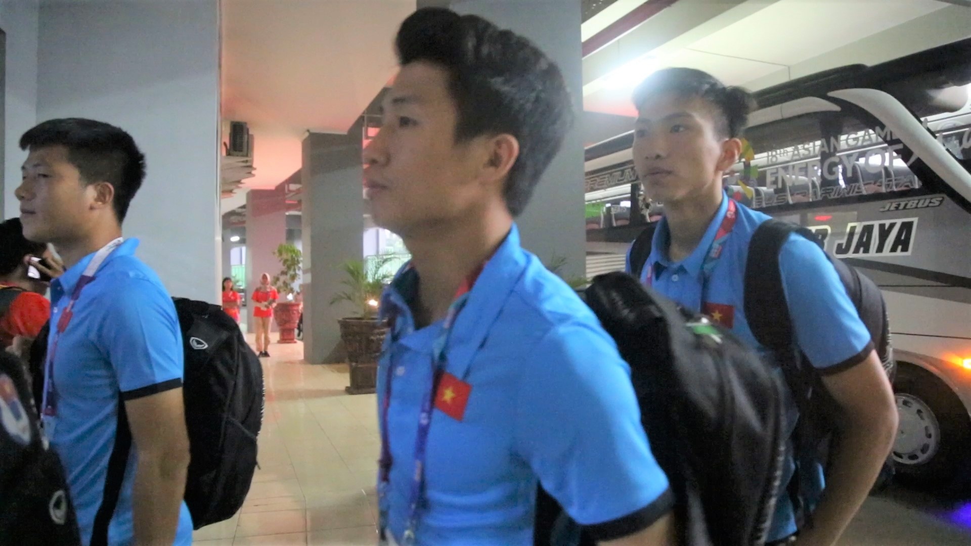 Olympic Viet Nam co mat tai san, san sang tran gap Bahrain hinh anh