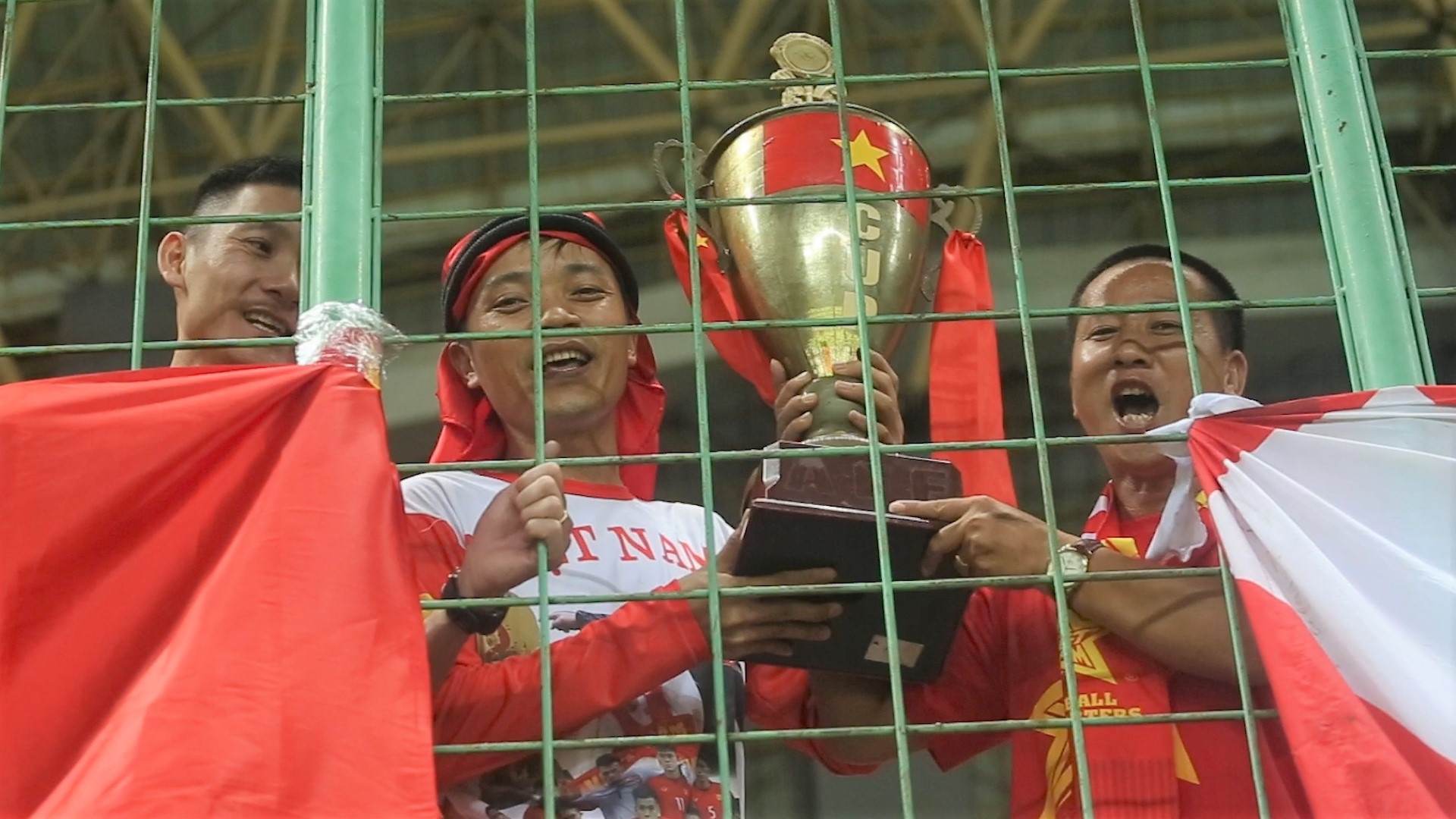 CDV mang cup vang tu que nha co vu Olympic Viet Nam hinh anh
