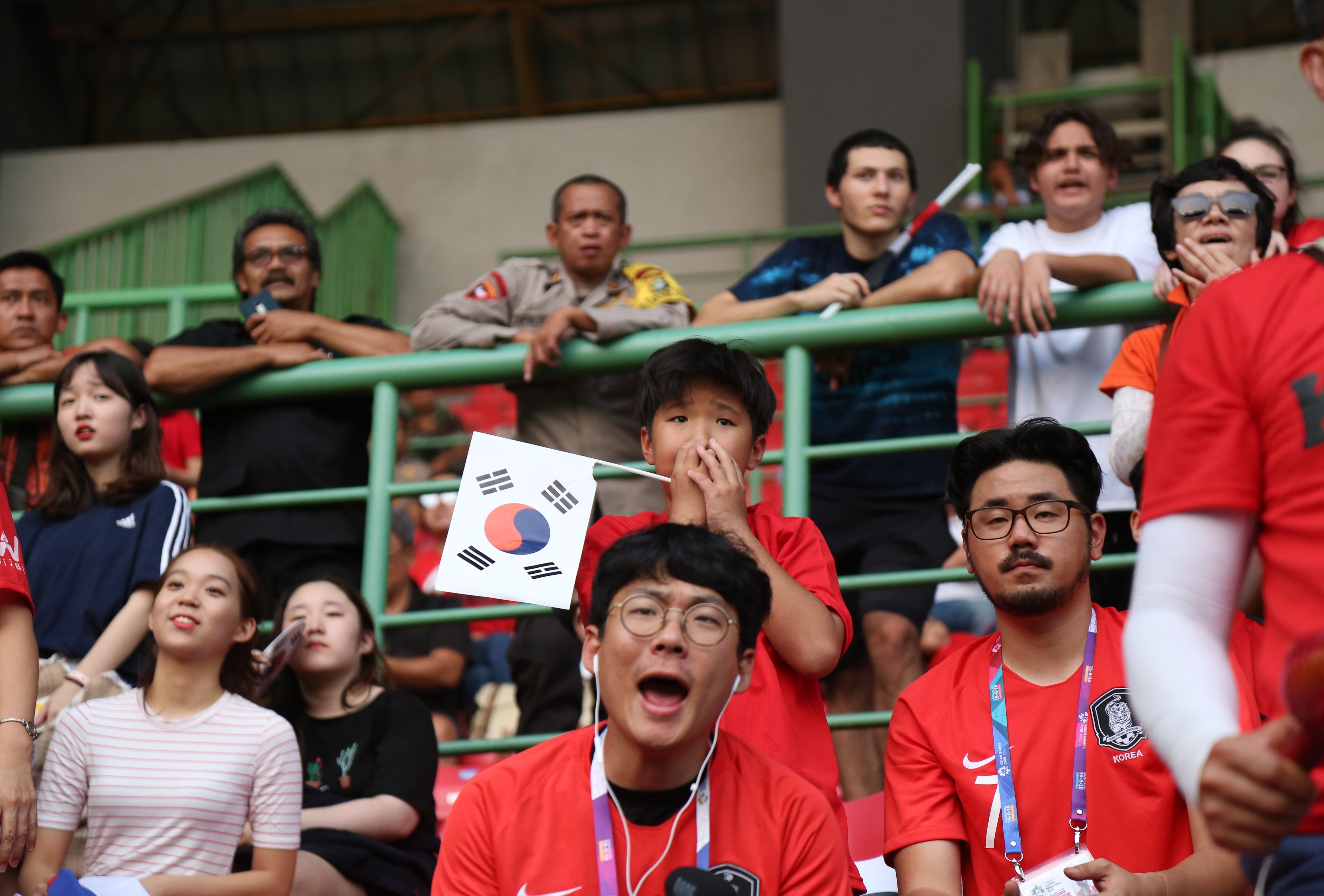 Son Heung-min thu hút em nhỏ Hàn Quốc ảnh 5 Son Heung-min thu hut em nho Han Quoc anh 5