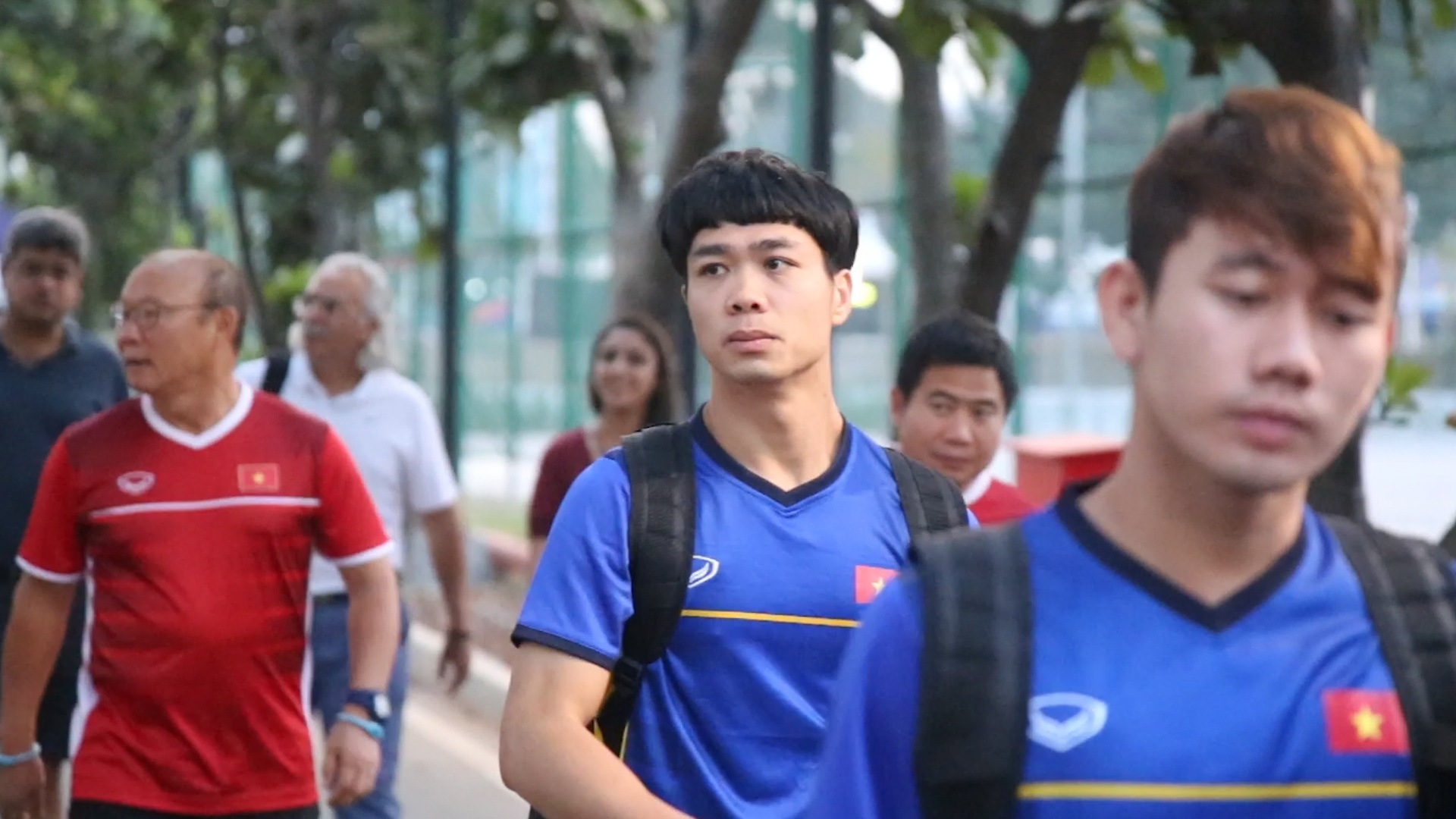 HLV Park Hang-seo tinh tao voi don tung hoa mu truoc tran tu ket ASIAD hinh anh