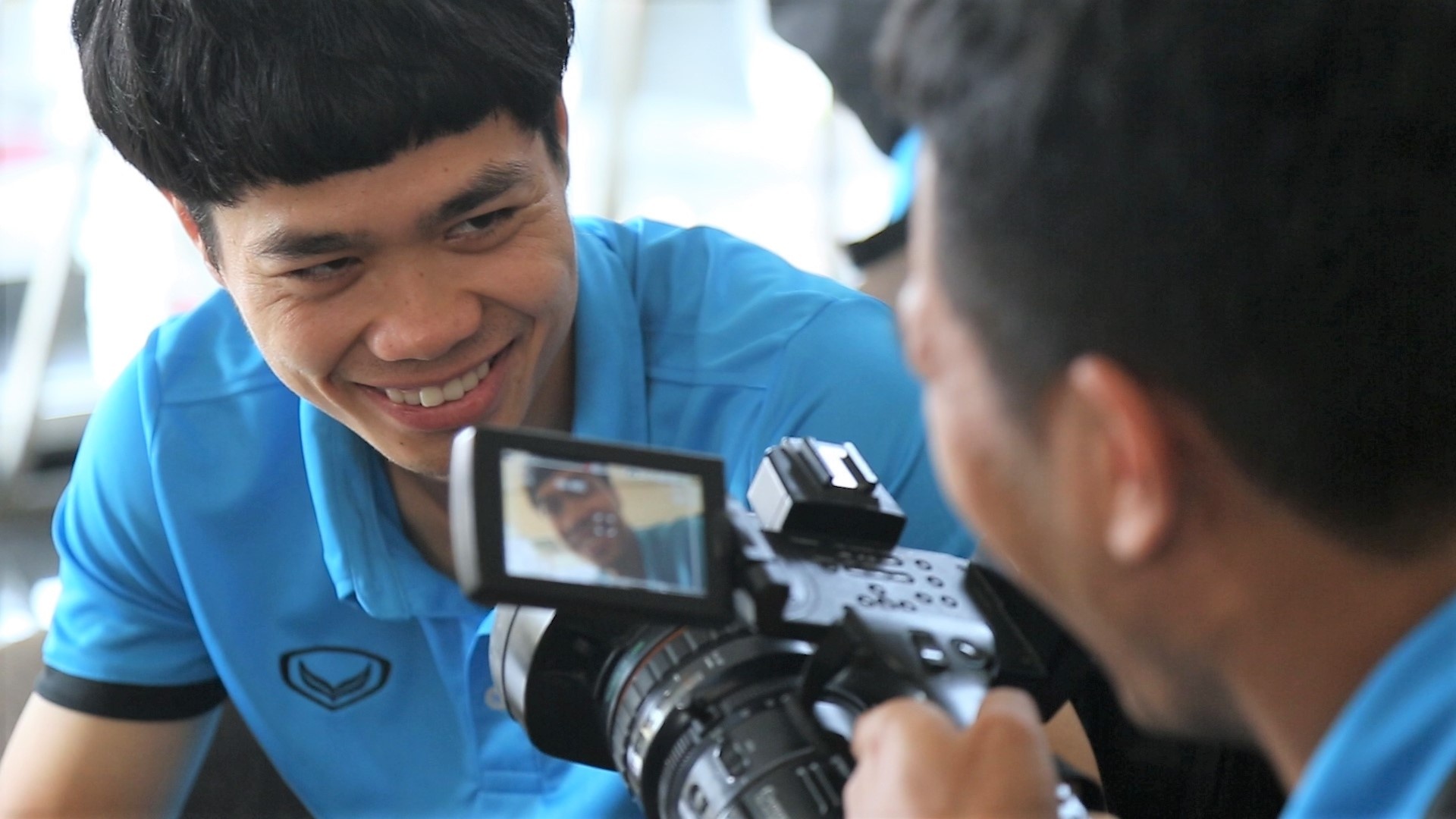 Duc Chinh tap lam phong vien phong van Cong Phuong hinh anh