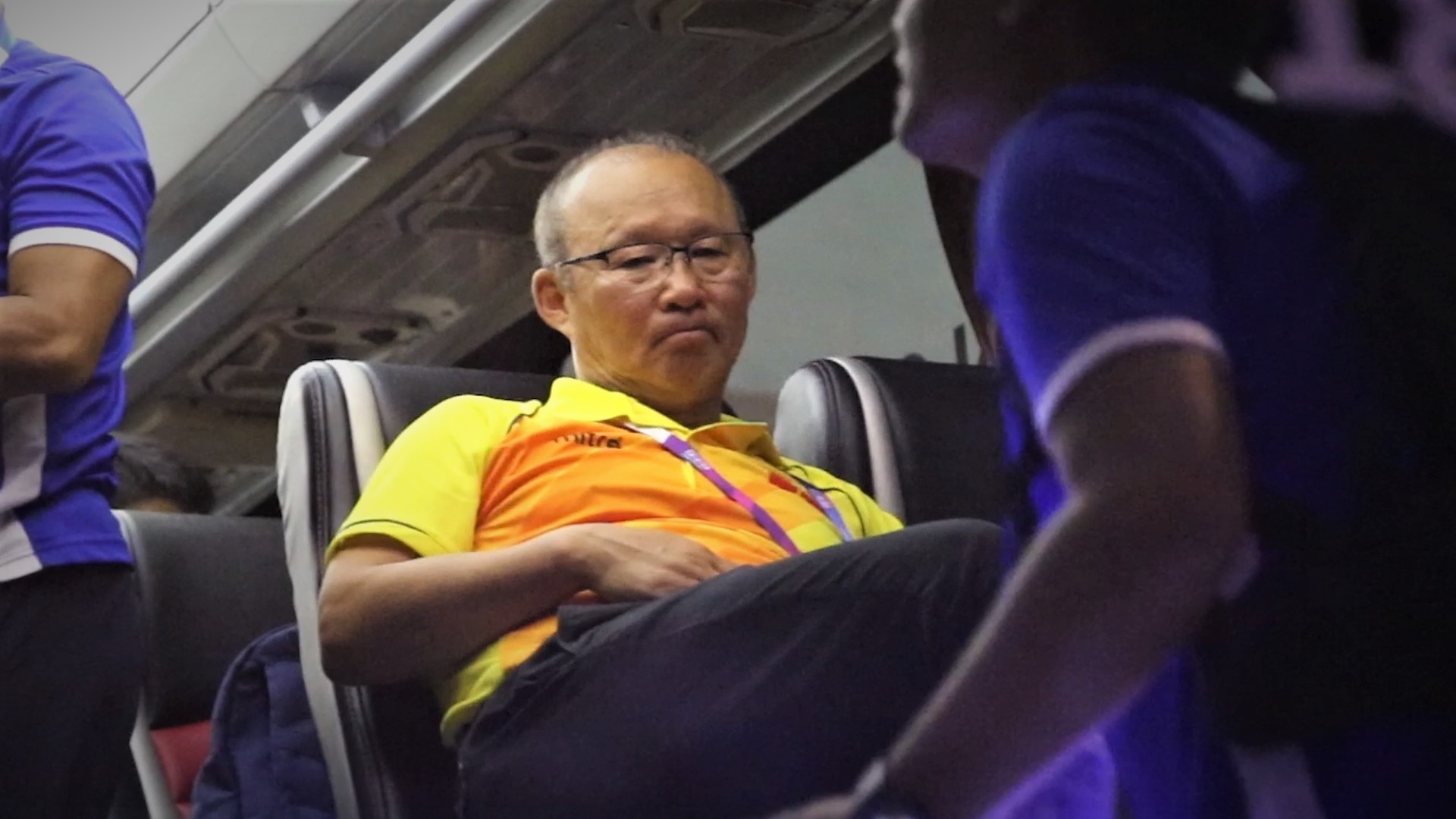 Thay Park va cac cau thu Viet Nam buon ba ra ve sau tran thua Han Quoc hinh anh