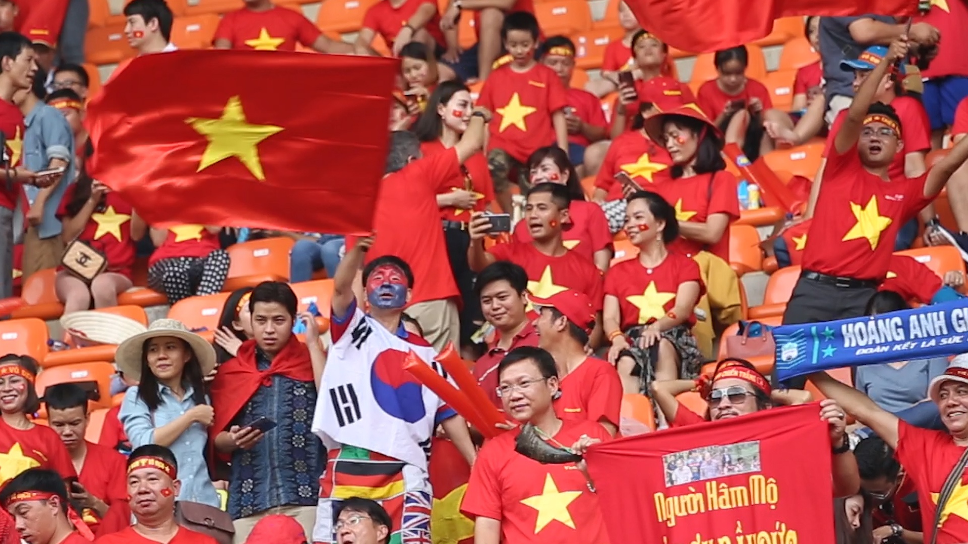 CDV Han Quoc cung nguoi ham mo Olympic VN co vu thay tro HLV Park hinh anh