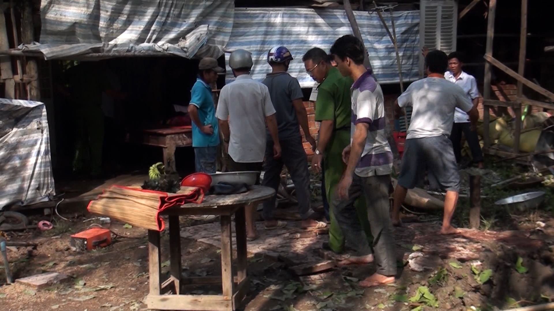 Hien truong vu no khien 3 nguoi chet o Ca Mau hinh anh