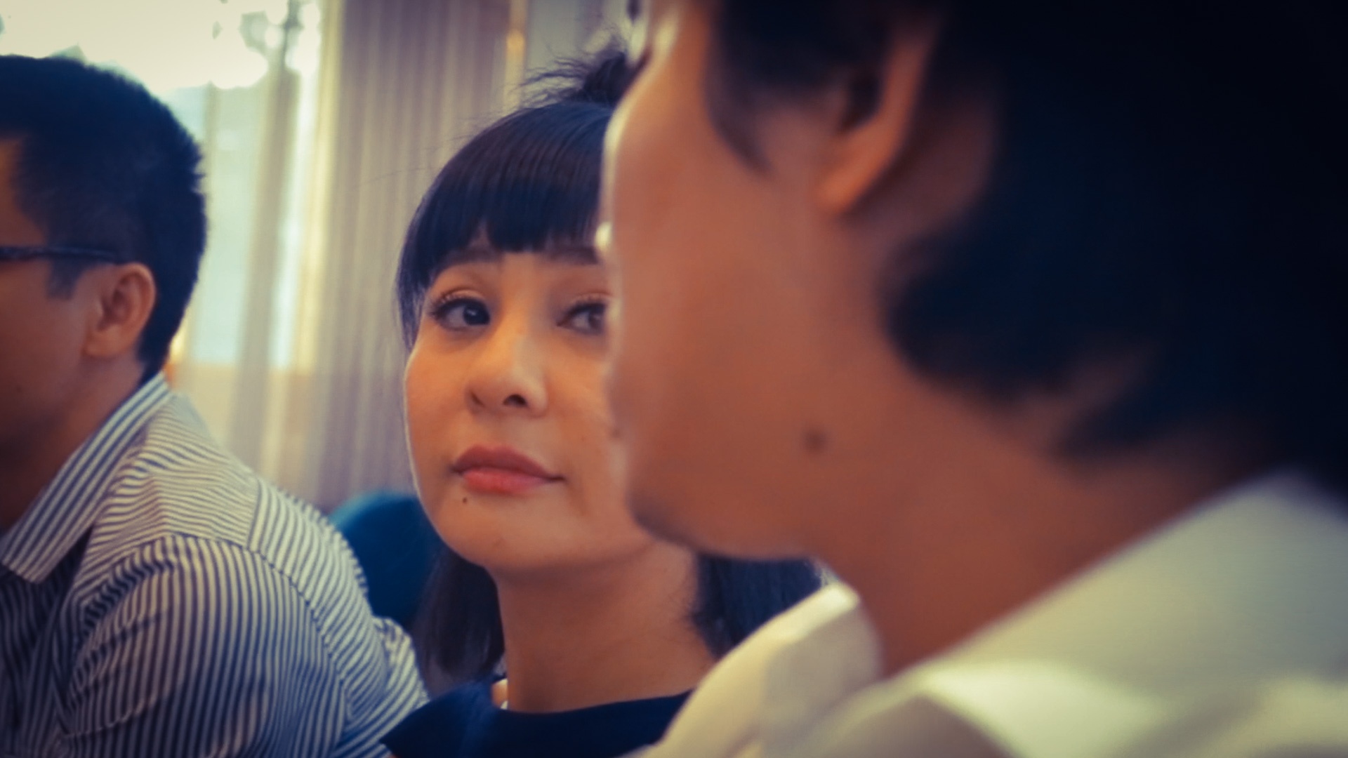 Cat Phuong khoc, Kieu Minh Tuan xin loi trong cuoc hop bao hinh anh